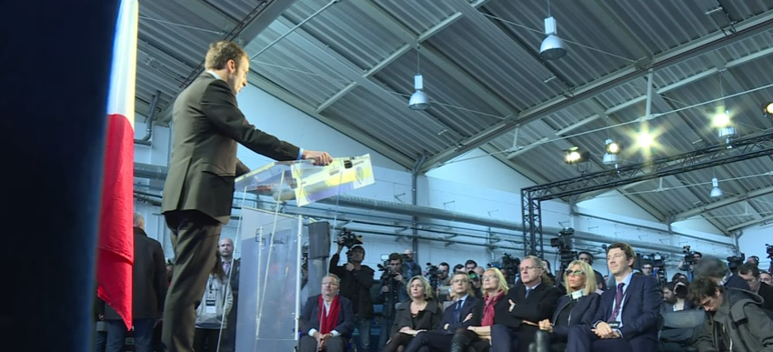 Emmanuel Macron annonce sa candidature à l’élection présidentielle (capture d’écran vidéo Youtube)