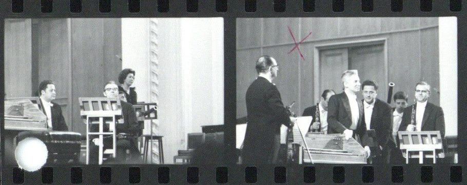 Ansage vor dem Konzert, 29.05.1969 • Foto Reinhard Friedrich / Archiv Berliner Philharmoniker